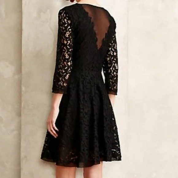 Saylor Zenaida Lace Mini Dress